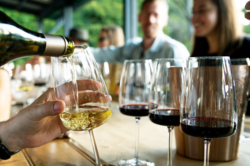 kingsthorne-wine-tasting-gloucestershire